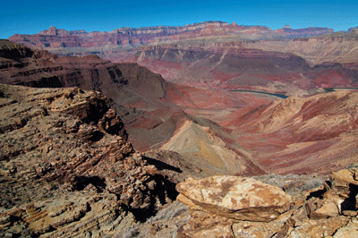 A view of the Colorado River from Tanner trail