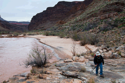 Departing Escalante Creek beach on the morning of our fifth day